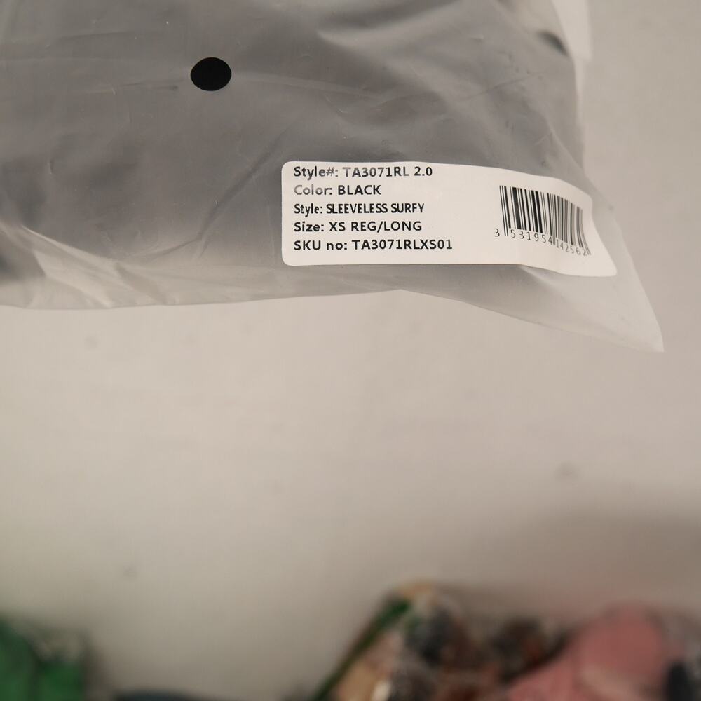 NEW TA3 Women's XS Sleeveless Surfy Shapewear One Piece Swimsuit Black Reg/Long - Picture 13 of 14